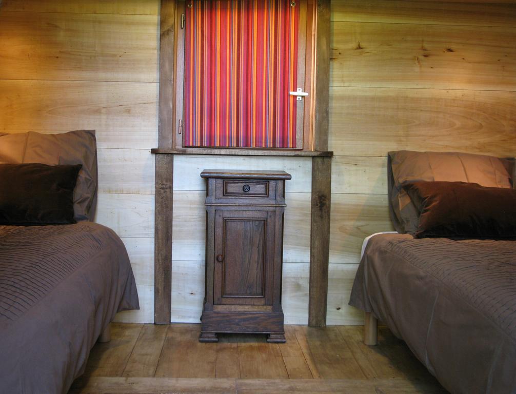 Les Cabanes Du Tertre Urval 객실 사진