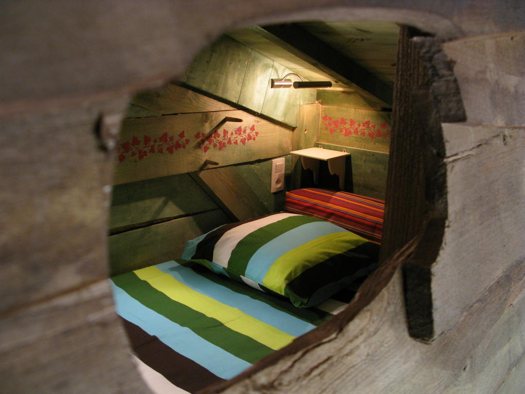 Les Cabanes Du Tertre Urval 객실 사진
